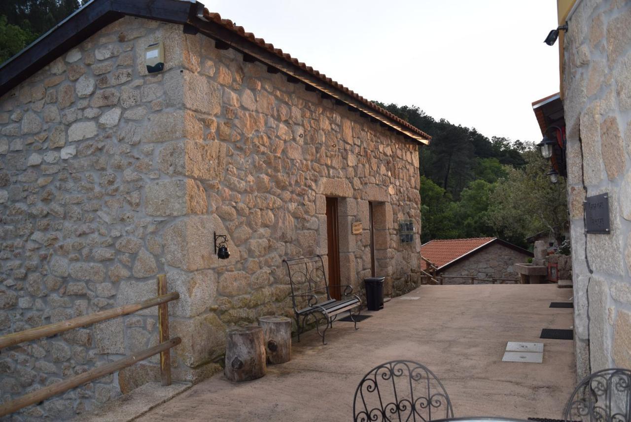 Cascata Do Varosa - Turismo Rural Vila Pouca  Екстер'єр фото
