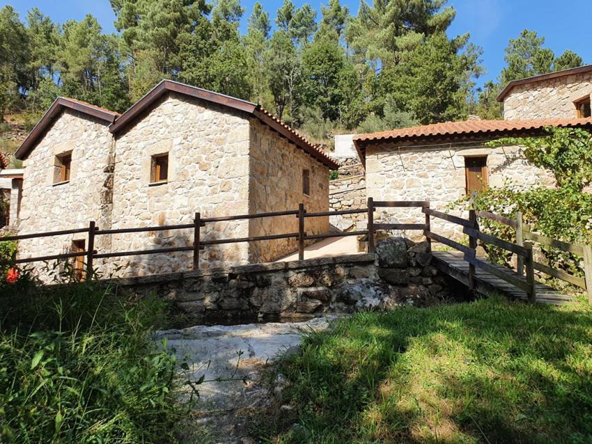 Cascata Do Varosa - Turismo Rural Vila Pouca  Екстер'єр фото